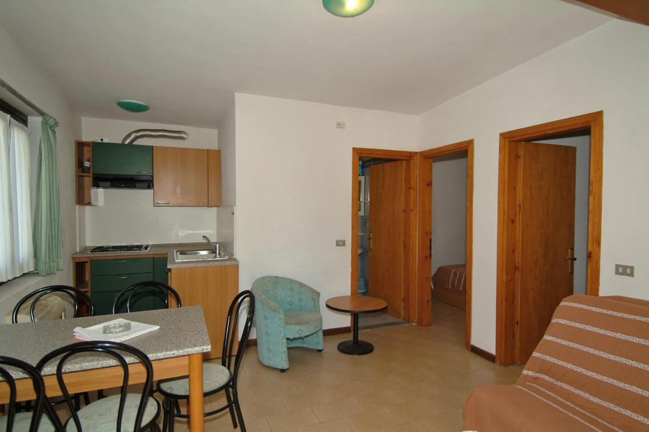 Camping Hotel Au Lac De Como Sorico Esterno foto