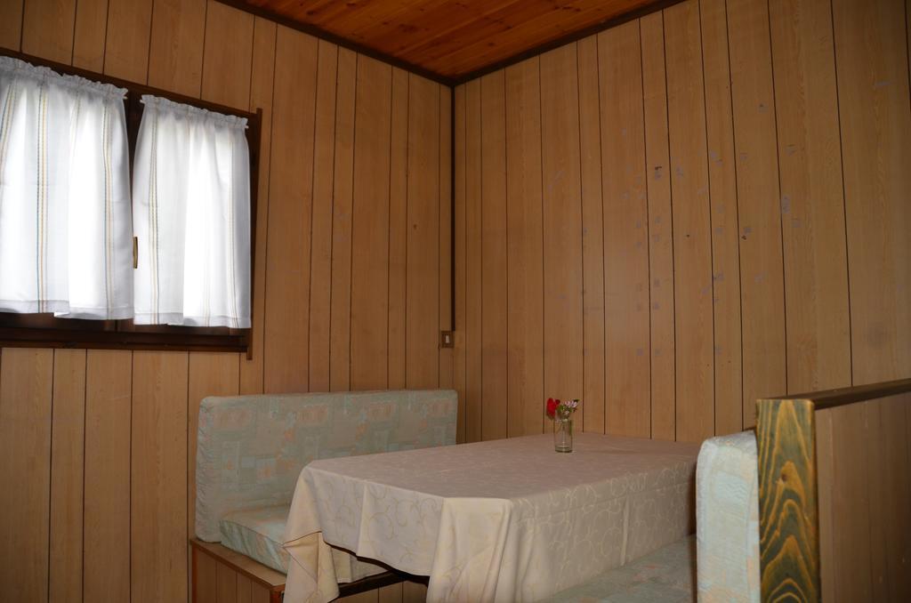 Camping Hotel Au Lac De Como Sorico Camera foto