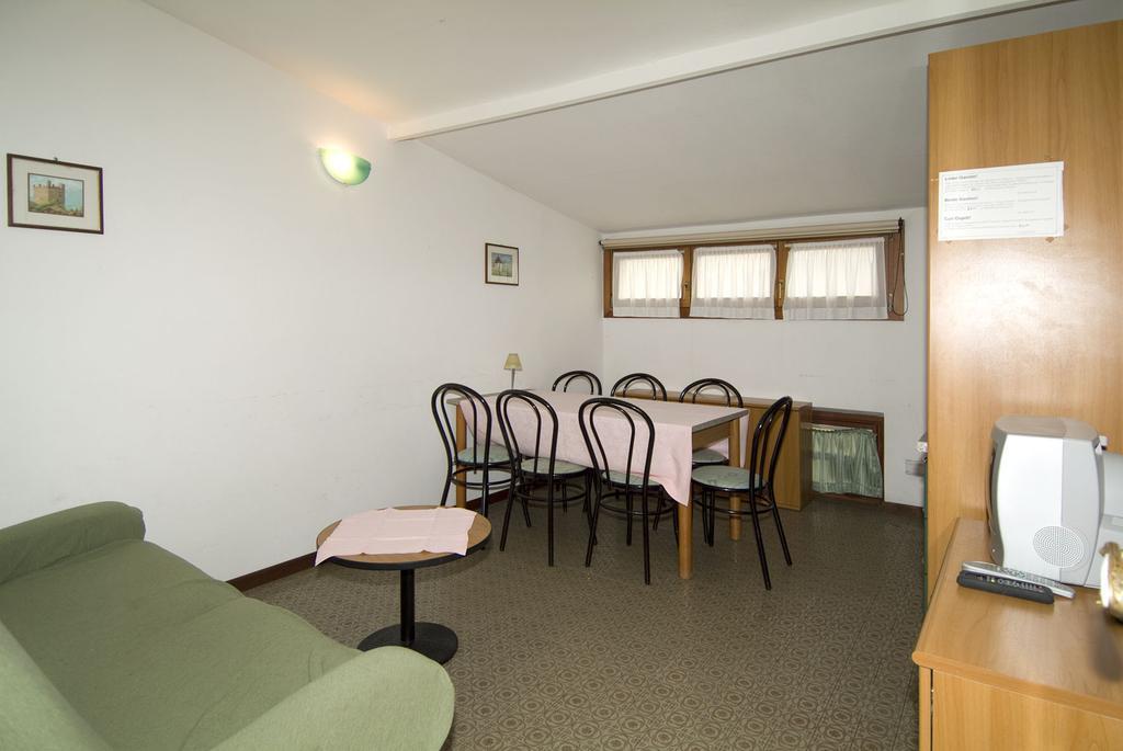 Camping Hotel Au Lac De Como Sorico Esterno foto