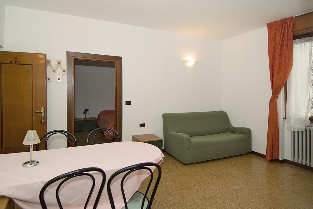 Camping Hotel Au Lac De Como Sorico Esterno foto