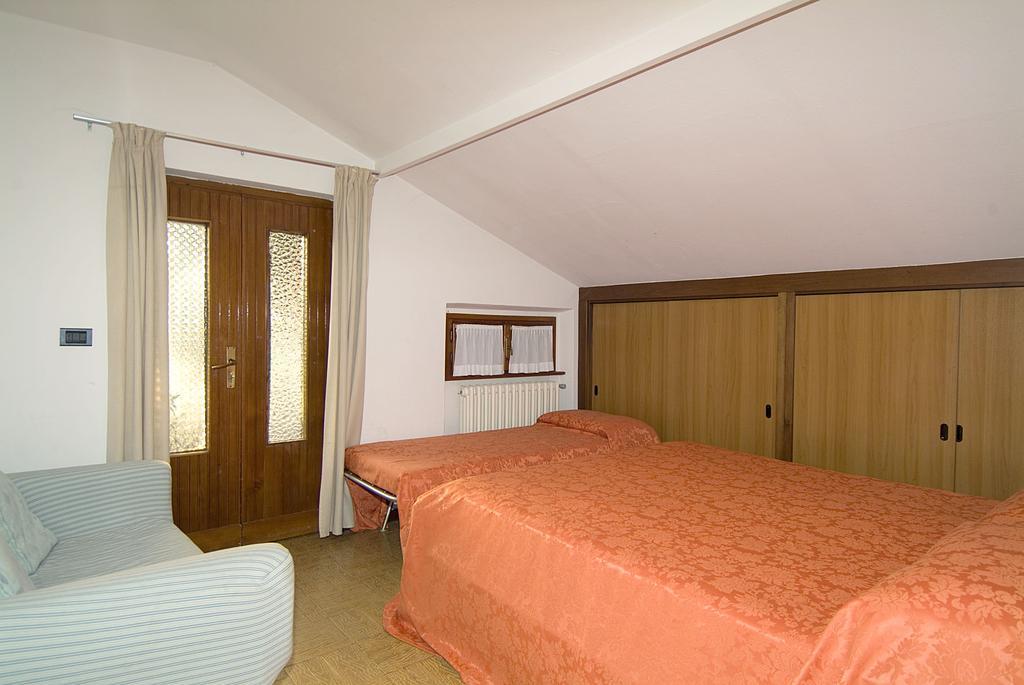 Camping Hotel Au Lac De Como Sorico Esterno foto