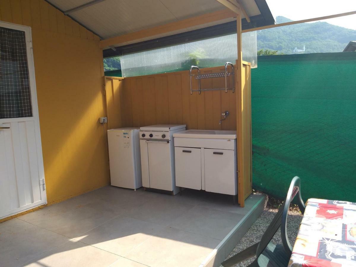 Camping Hotel Au Lac De Como Sorico Esterno foto